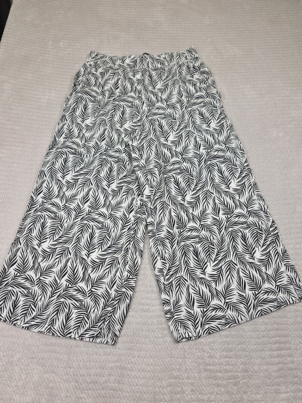 Tahari Pants Womens Large 100% Linen Cropped Wide Leg Preppy Beachy